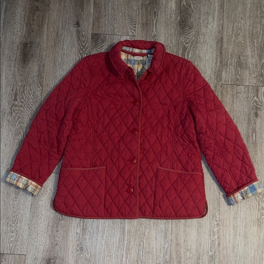 Vintage L.L. Bean Red Quilted Women's Puffer Jacket plaid accents petite